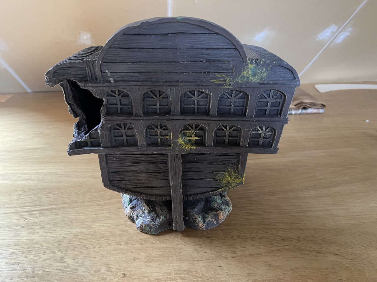 Aquarium ornament