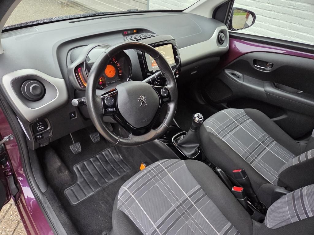 Peugeot 108 1.2 puretech 82 pk allure | lm velgen | getint glas | smartphon