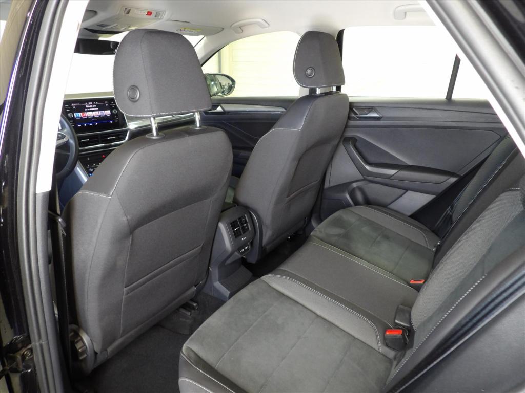 Volkswagen T-roc 1.5 tsi 150pk 7-dsg style