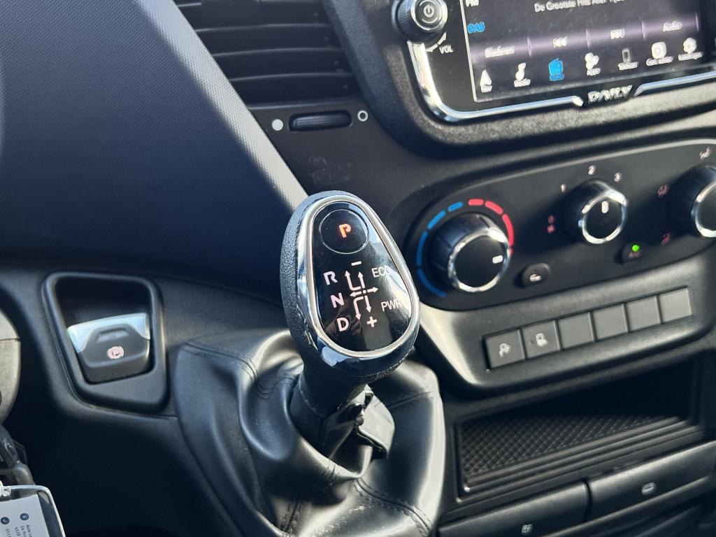 Iveco Daily 35s18hv 3.0 352l h2| ex. btw | nav | dab | trekhaak | 3500kg tr