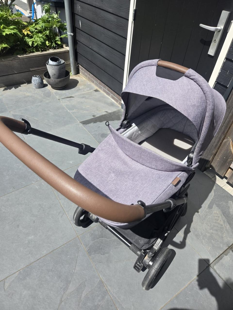 Complete kinderwagen