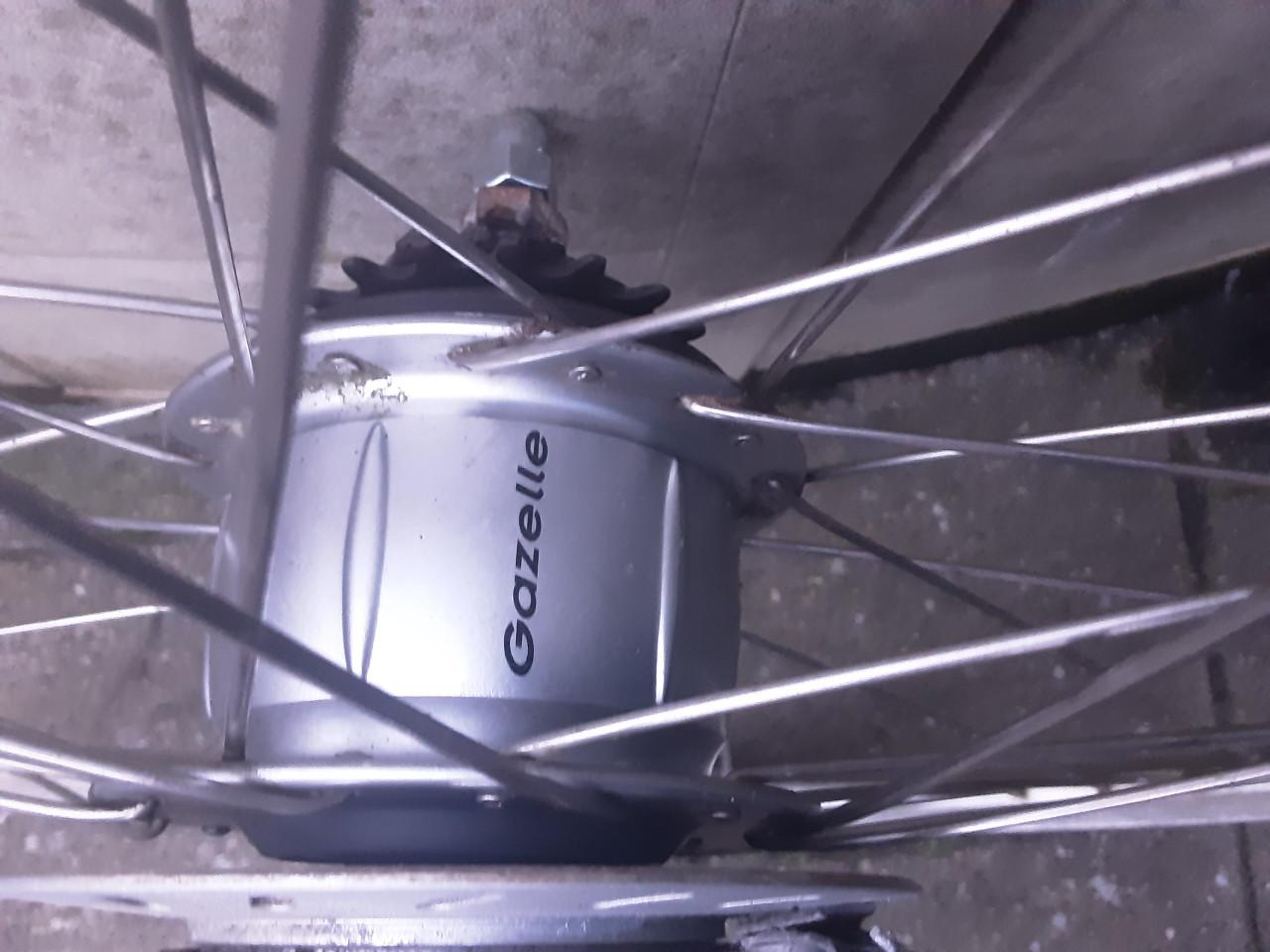 Gazelle 28 inch shimano nexus achterwiel, 8 speed,rollerbrake rem