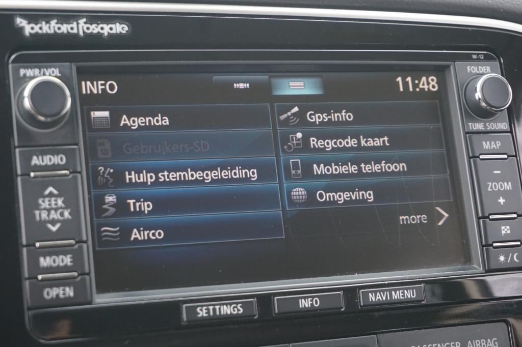 Mitsubishi Outlander 2.0 phev executive edition automaat - navi / cruise / 