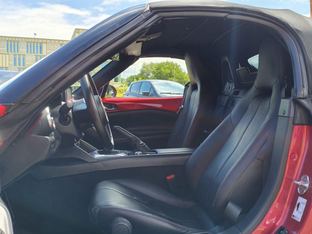 Mazda Mx-5 1.5 skyactiv-g 131 gt-m