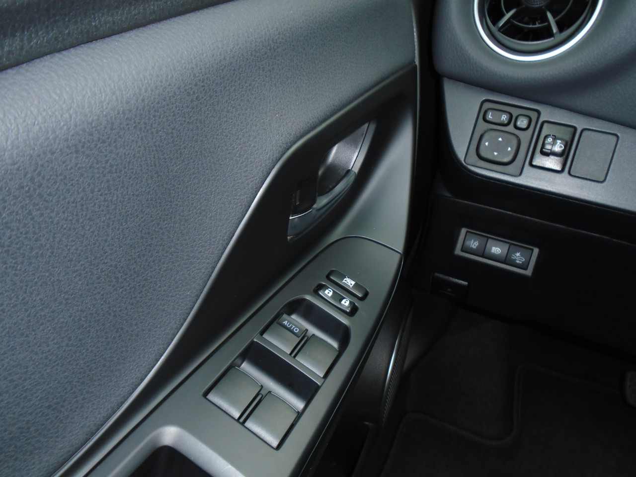Yaris Hybrid Executive
