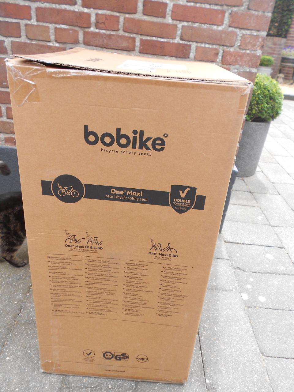 Bobike maxi one black fietszitje achter tot  22kg.