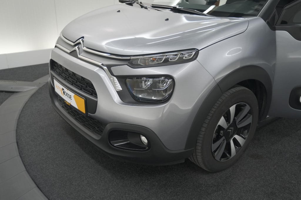Citroen C3 puretech 110 max | parkeersensoren | apple carplay | climate con