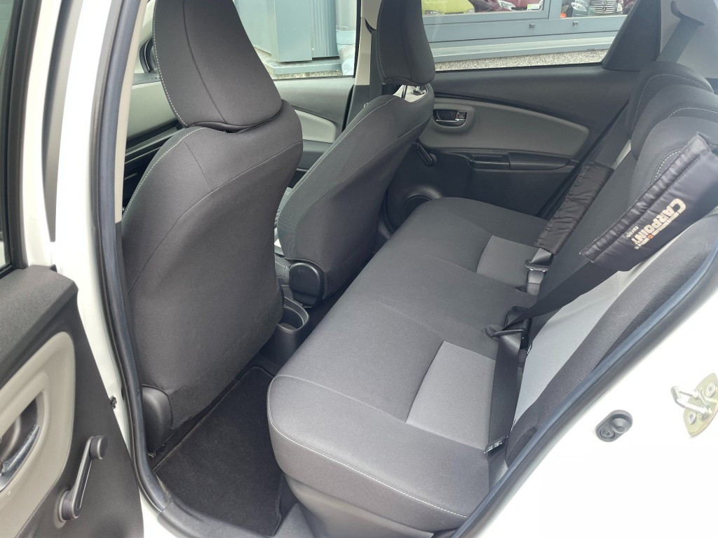 Toyota Yaris 1.5 hybrid dynamic
