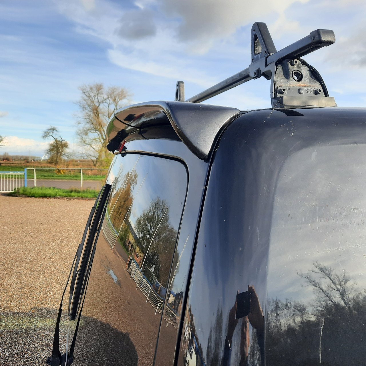 Dakdragers/ hulpveren caddy