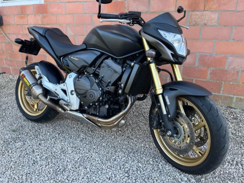 Honda cb 600 hornet 2012 weinig km.