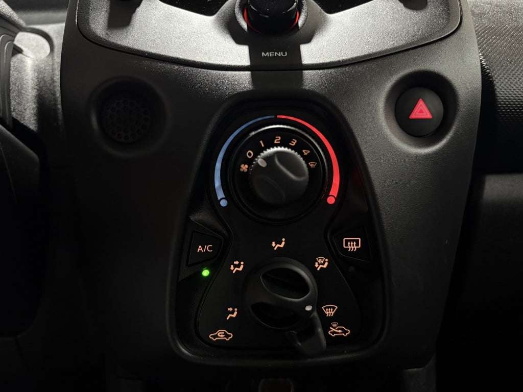 Toyota Aygo 1.0 vvt-i x-fun | airco |