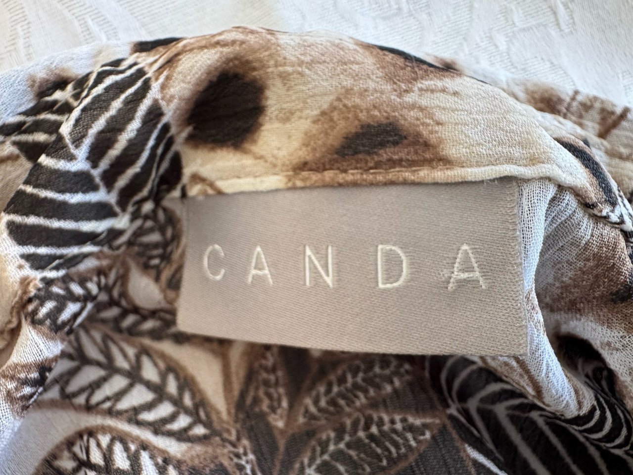 Leuke damesblouse van Canda, valt als 44/46