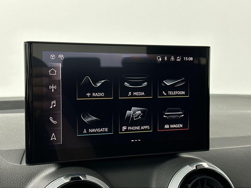 Audi Q2 s edition 35 tfsi 110 kw / 150 pk hatchback 7 vers