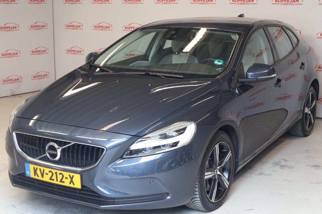 Volvo V40 1.5 t2 nordic+ nl auto, winterpakket, camera, parkeerassist, blis