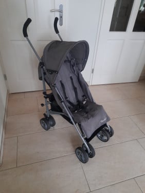 Buggy (in goede schone staat )