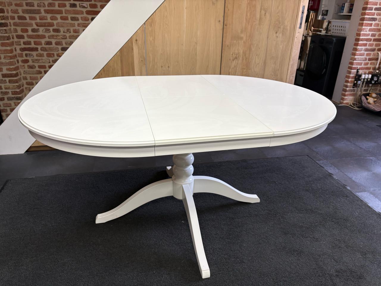 Uitschuifbare eettafel wit