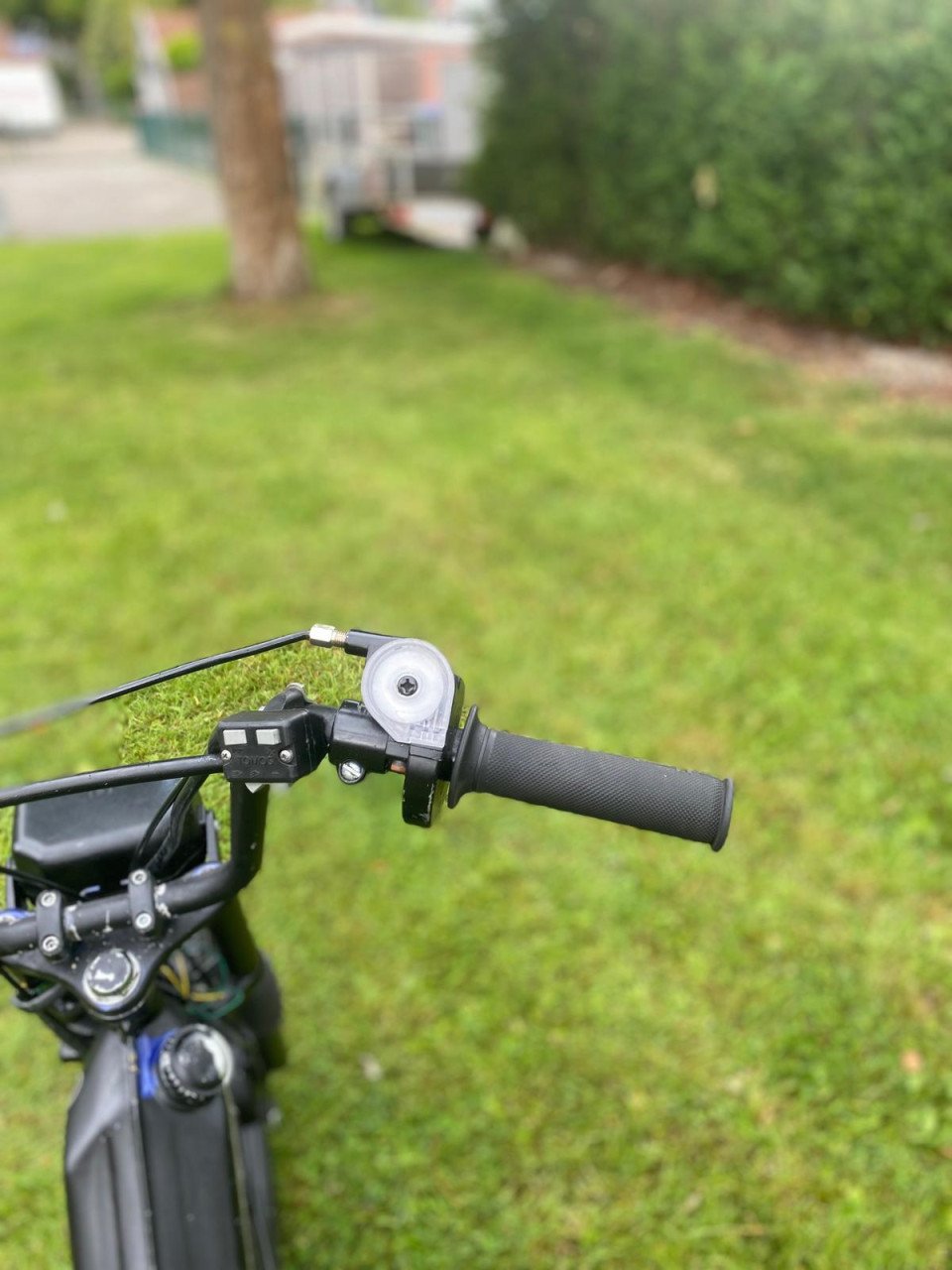 Tomos