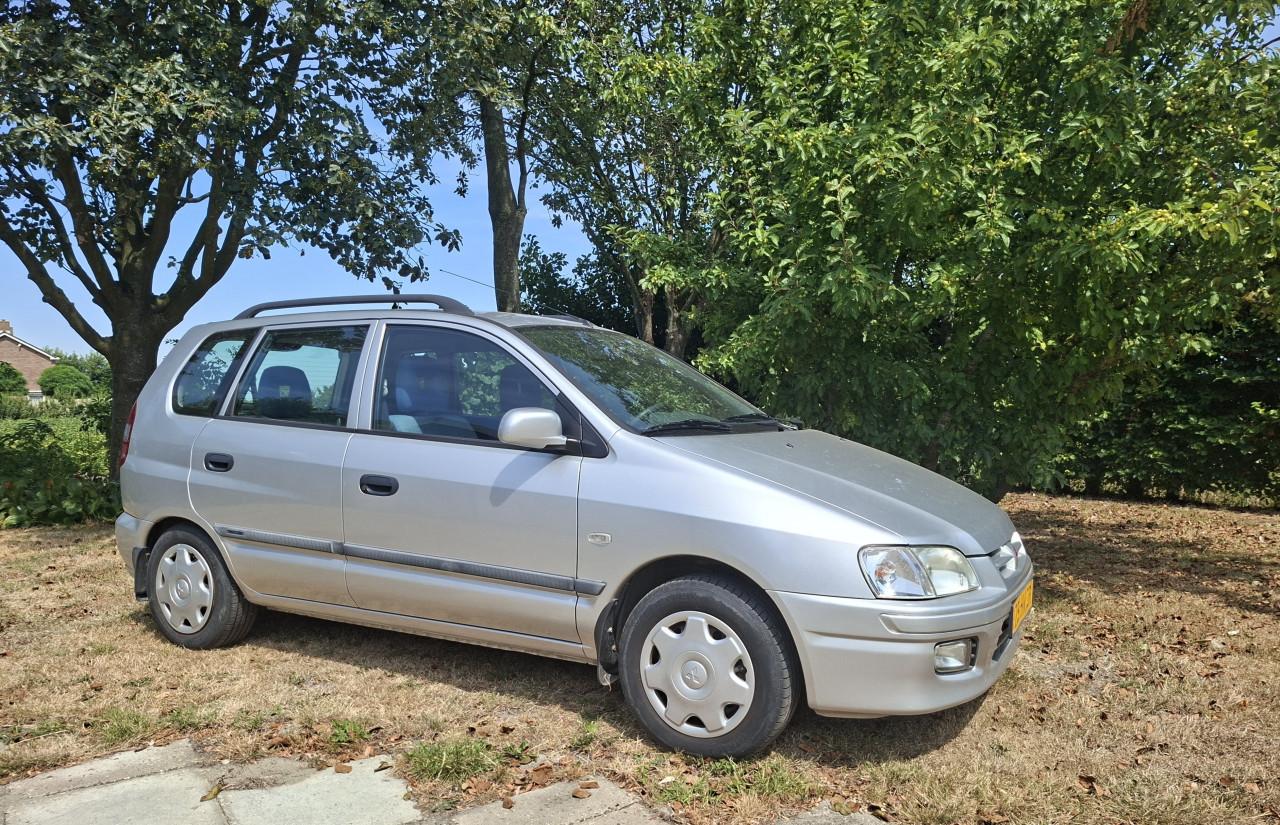 Mitsubishi space staar 1.6 ( 1ste eigenaar )