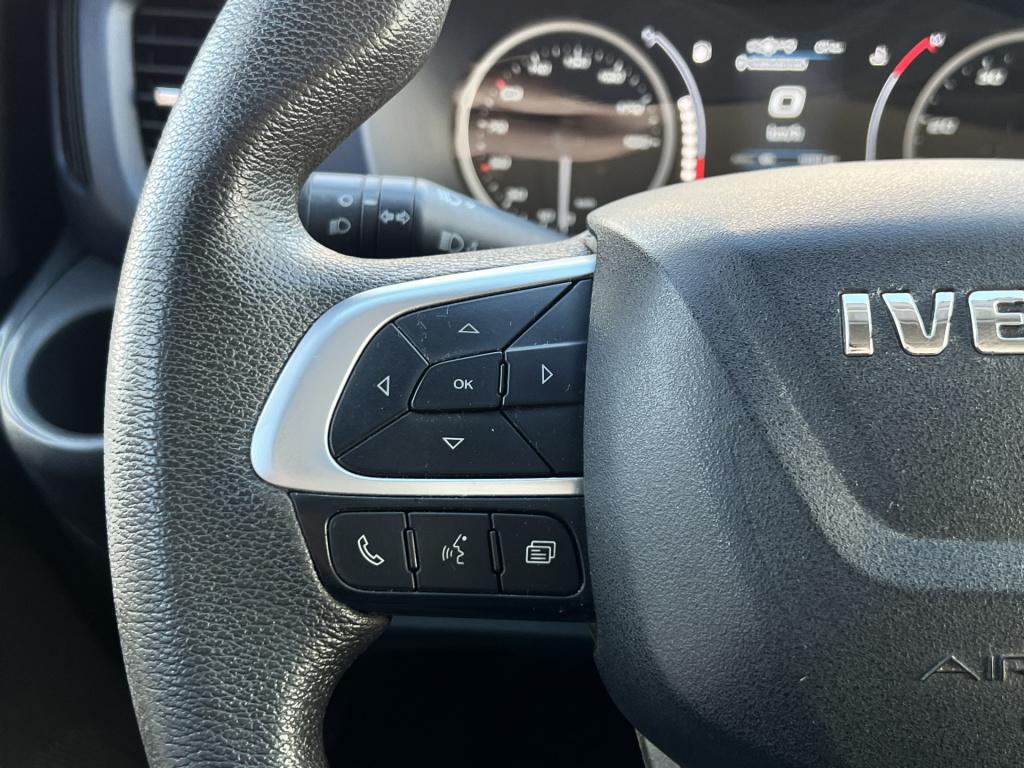 Iveco Daily 35s18hv 3.0 352l h2| ex. btw | nav | dab | trekhaak | 3500kg tr