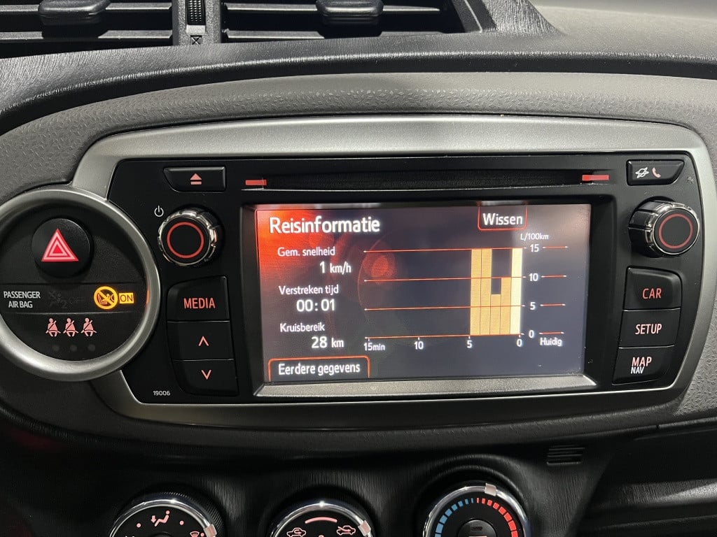 Toyota Yaris 1.3 vvt-i aspiration | airco | camera |
