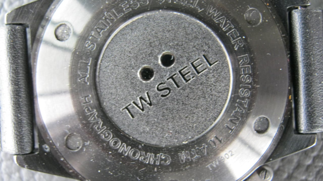 NIEUW TW STEEL BLACK EDITIE GEEL VOOR 120 EURO
