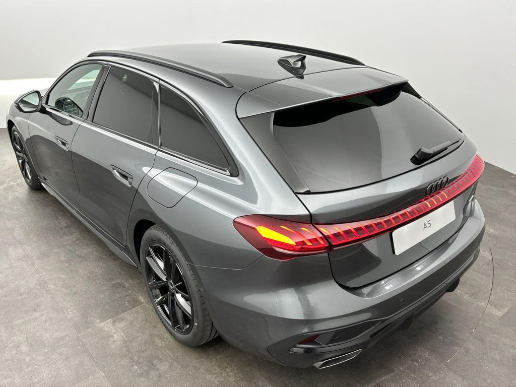 Audi A5 avant s edition 2.0 tfsi e 220 kw / 299 pk avant 7 versn