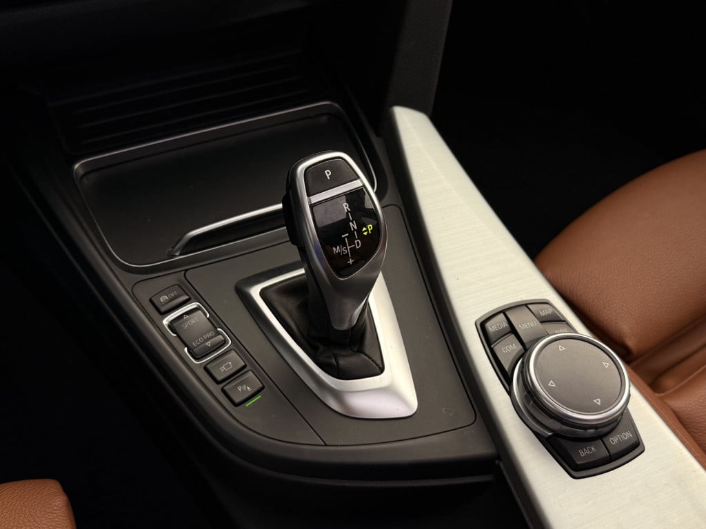 BMW 3-serie touring 335d xdrive m-sport | pano | leder | 360 | acc | head u