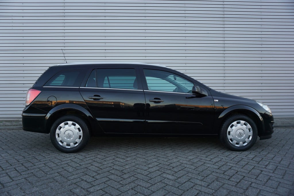 Opel Astra wagon 1.6 temptation airco / navi / cruise / elektr. ramen / par