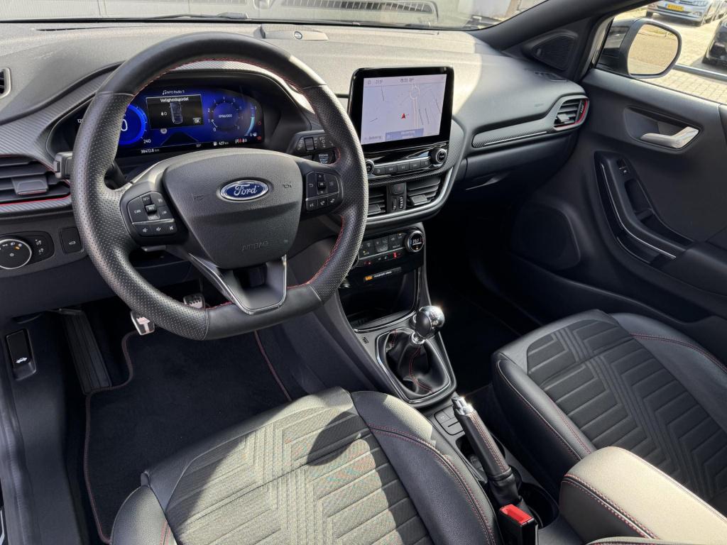 Ford Puma 1.0 ecoboost hybrid st-line x first edition 155pk + panoramadak!