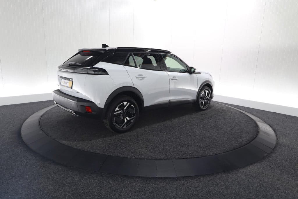 Peugeot 2008 puretech 130 eat8 gt | 360 camera | stoelmassage | adaptieve c