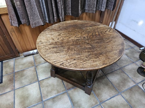 Ronde tafel massief hout