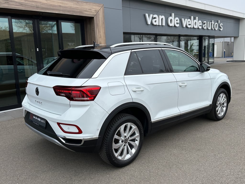 Volkswagen T-roc 1.5 tsi 150pk dsg style | trekhaak | carplay | adapt. crui