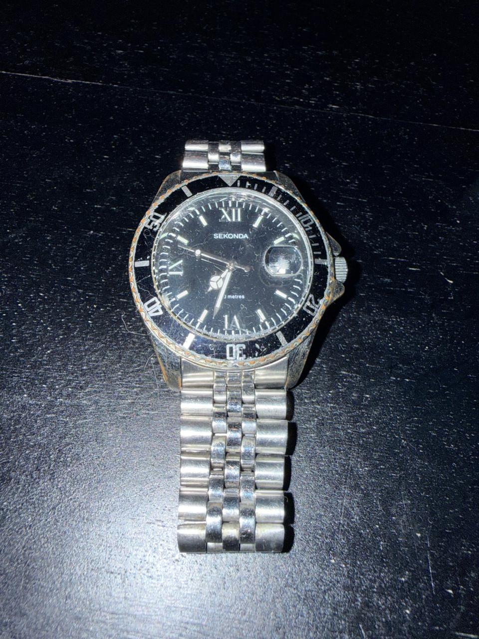 Emporio Armani zonnebril, Buddha to Buddha armband, horloge