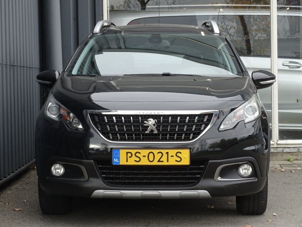 Peugeot 2008 1.2 puretech gt-line | pano | trekhaak | bluetooth | navi