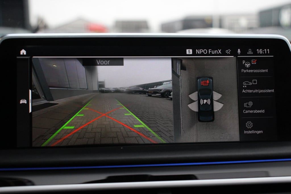 BMW 7 Serie 750ld xdrive high executive | vol opties! | m-sport | np: €200.