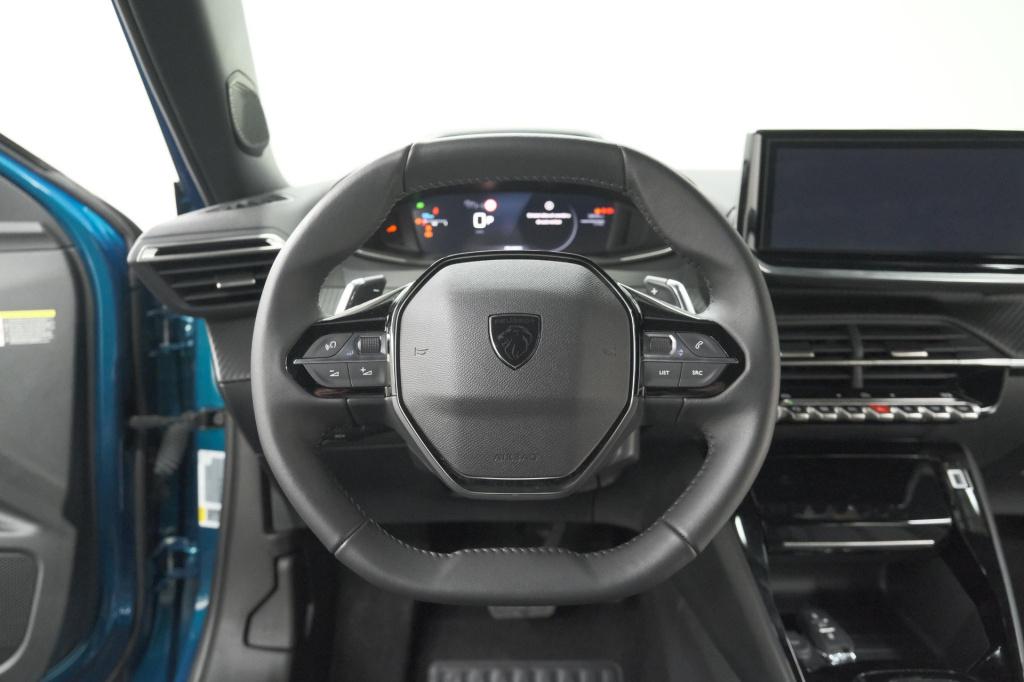 Peugeot 2008 1.2 hybrid 145 allure | vision plus pakket | 360 camera | adap
