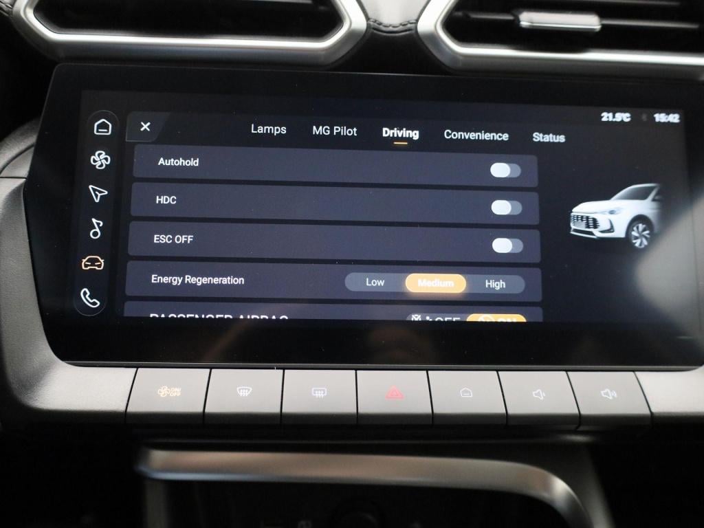 MG ZS 1.5 hybrid+ aut. luxury