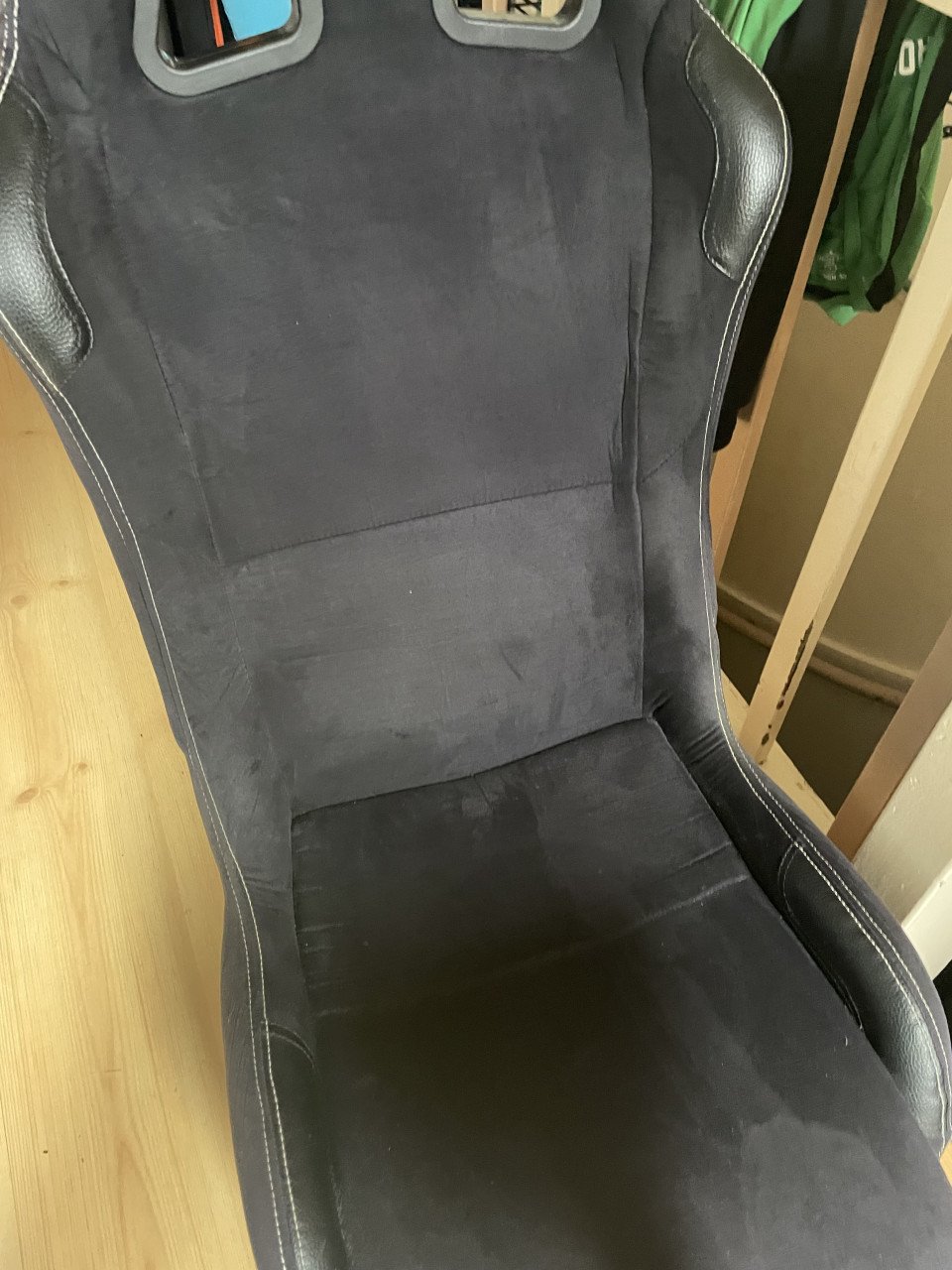 Playseat met race stuur en spel
