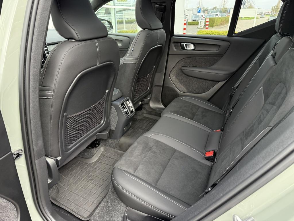 Volvo Ex40 ext.range ultra 82 kwh| panodak| trekhaak| 360camera| adap.cruis