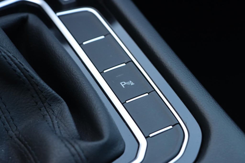Volkswagen Passat variant 1.4 tsi phev gte business 218pk dsg6