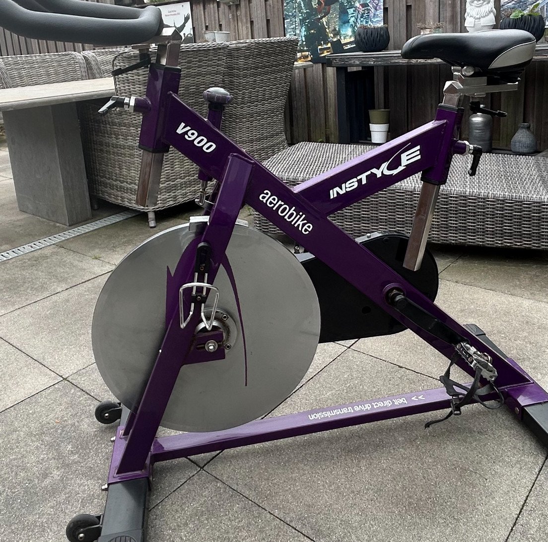 Instyle V900 Aerobike Indoor Studio Bike