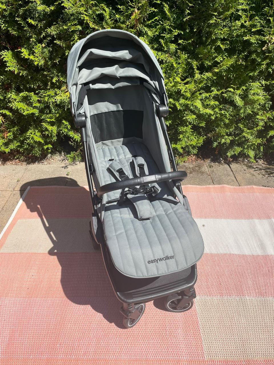 Easywalker Jackey 2 Buggy – Groen – Zeer nette staat