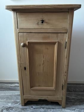 Oud Grenen Kastje / nachtkastje.