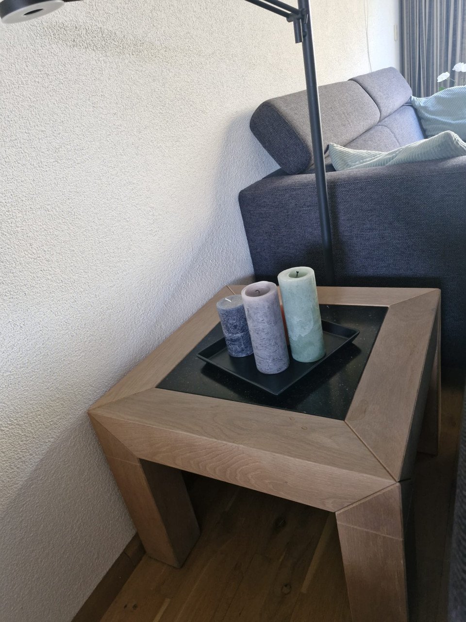 Salontafel en bijzet tafel met stenen inleg