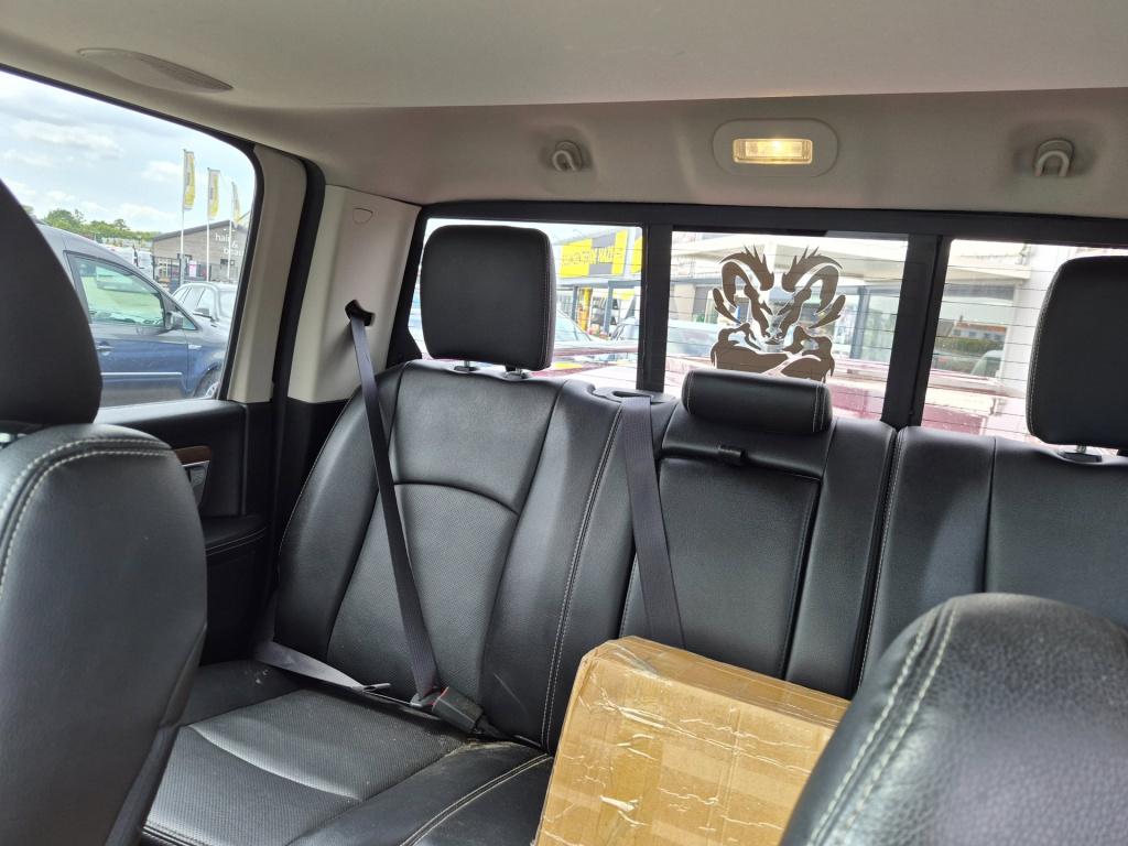 Dodge Ram 1500 5.7 v8 4x4 quad cab 6'4
