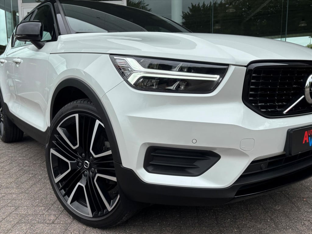 Volvo XC40 1.5 t4 211pk r-design|trekhaak|carplay|navi|21