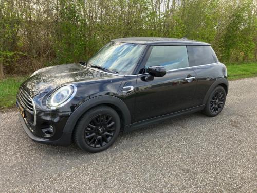 Mini Cooper 1.5 Automaat
