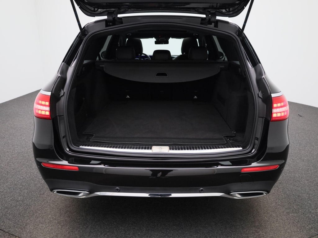 Mercedes-Benz E-Klasse estate 300 amg line | automaat | virtual cockpit | c