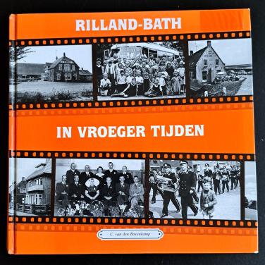 RILLAND-BATH IN VROEGER TIJDEN - C vd Bovenkamp - 2002