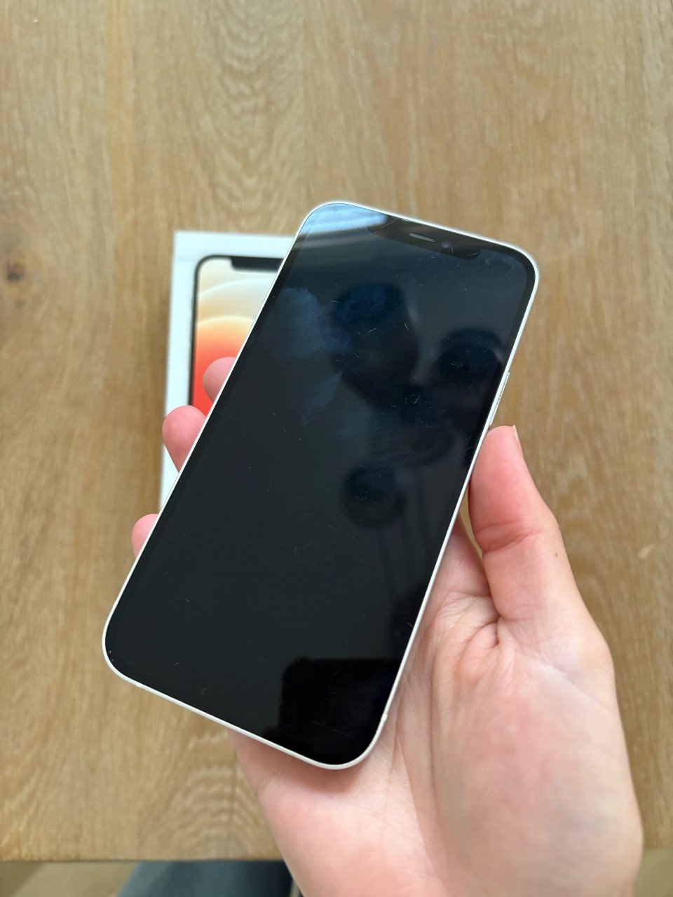 Iphone 12 // 64GB